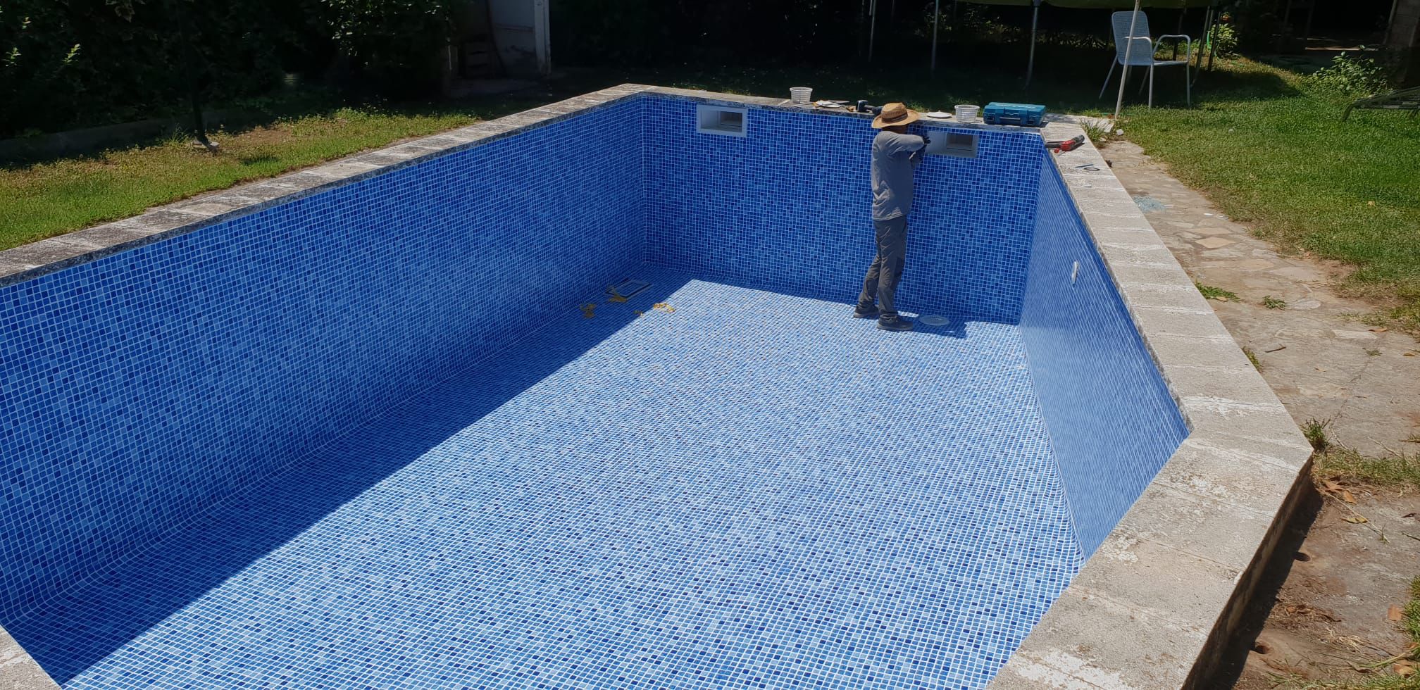Impermeabilización de piscinas y depósitos